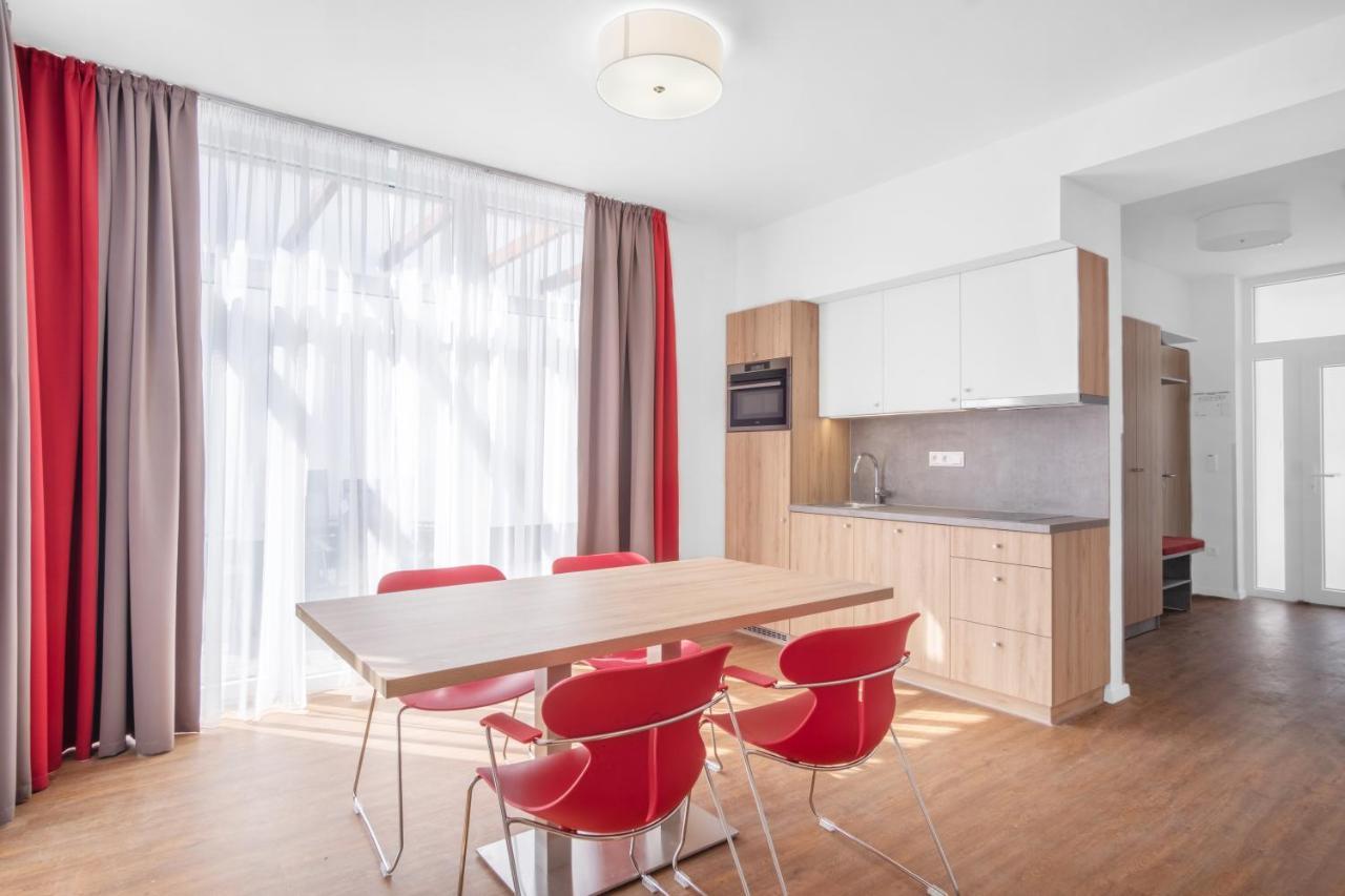 Appartement Szent Bernadett Csaladi Apartmanhaz à Siófok Extérieur photo